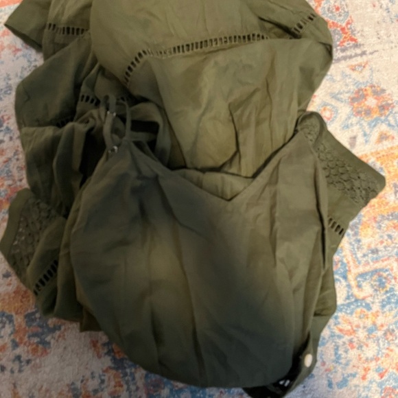 Gap olive green cotton eyelet midi button-down dress - Picture 10 of 11